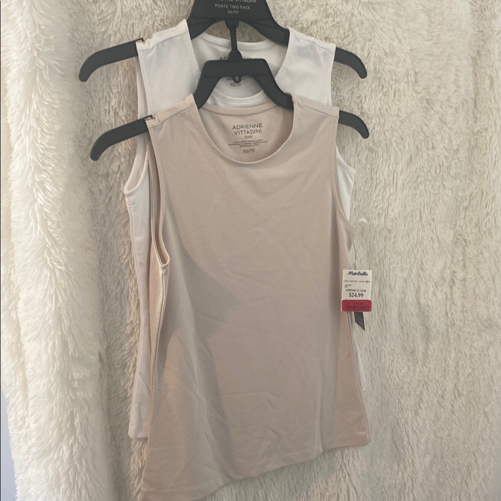 Adrienne Vittadini Cream Tan Sleeveless Tank Top